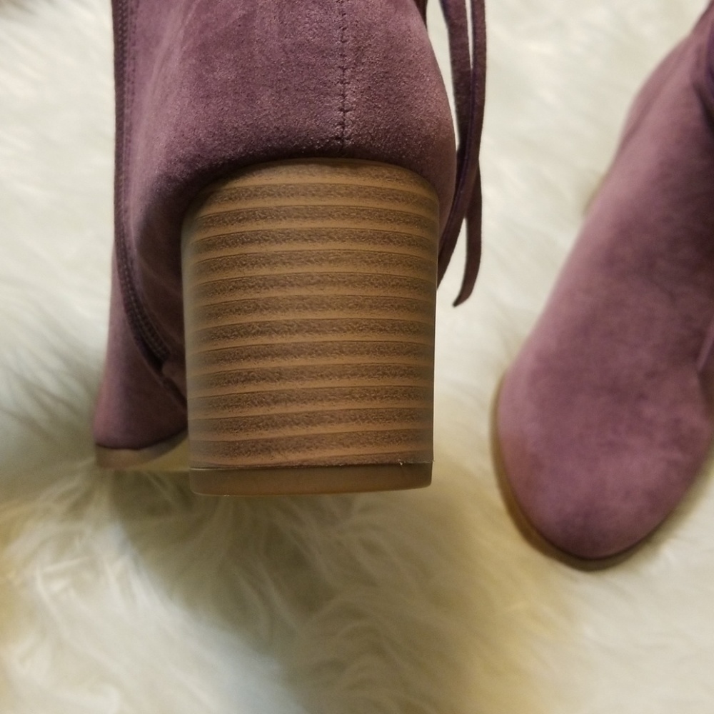 🎉Final Sale🎉 Mauve Cowboy Ankle Boot Booties - Picture 7 of 7